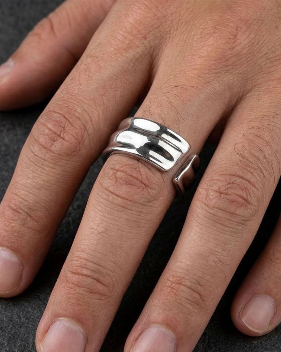 Amsterdam Pattern Band Ring For Men